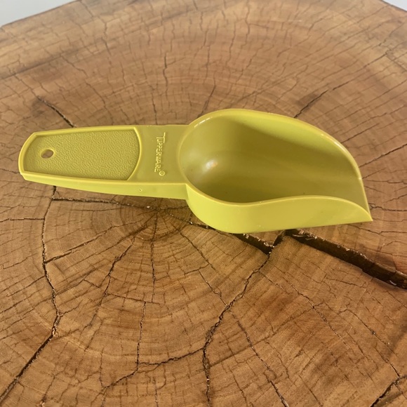 VINTAGE / TUPPERWARE / Small / Green / Scoop - Picture 2 of 6